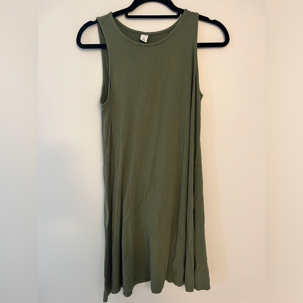 Old Navy Sleeveless Dress